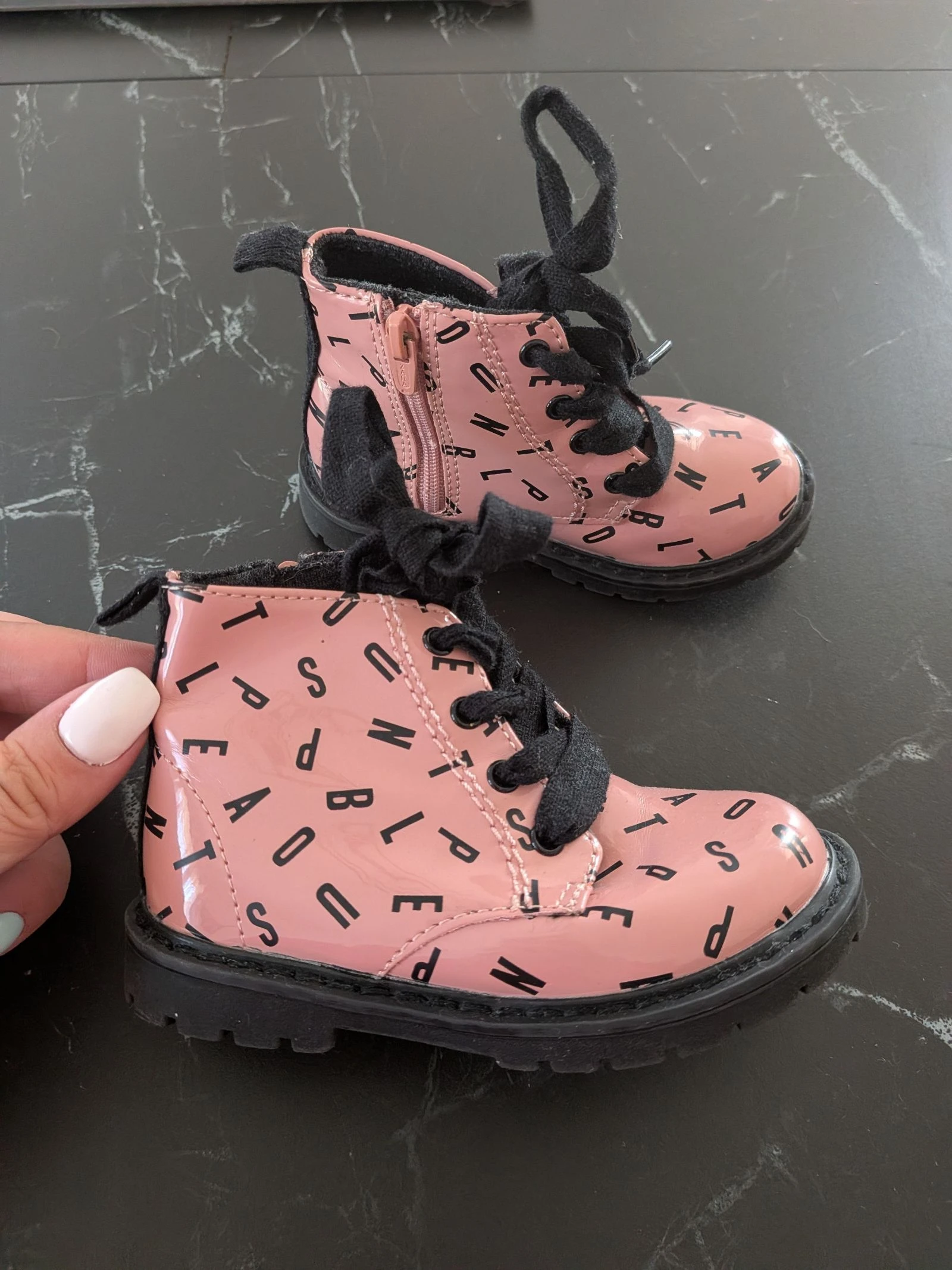 Bottines fille 🤷